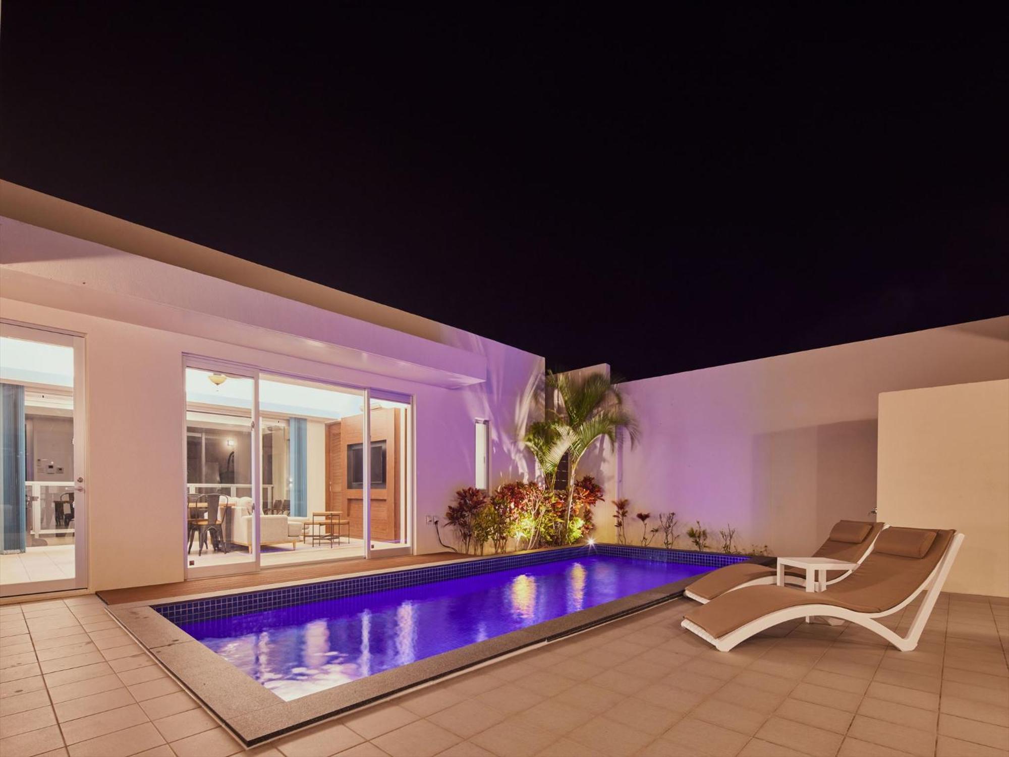 The Pool & Sauna Villa Motobu Exterior foto