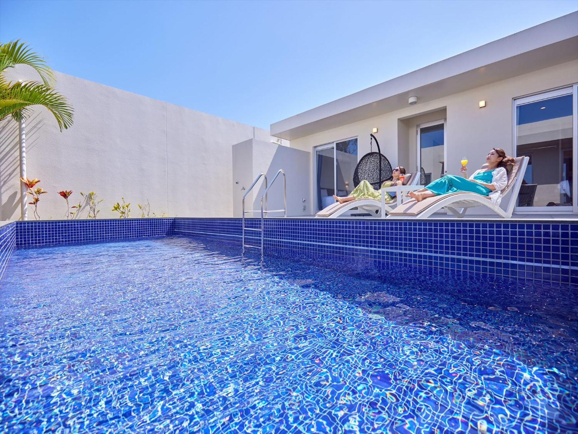 The Pool & Sauna Villa Motobu Exterior foto