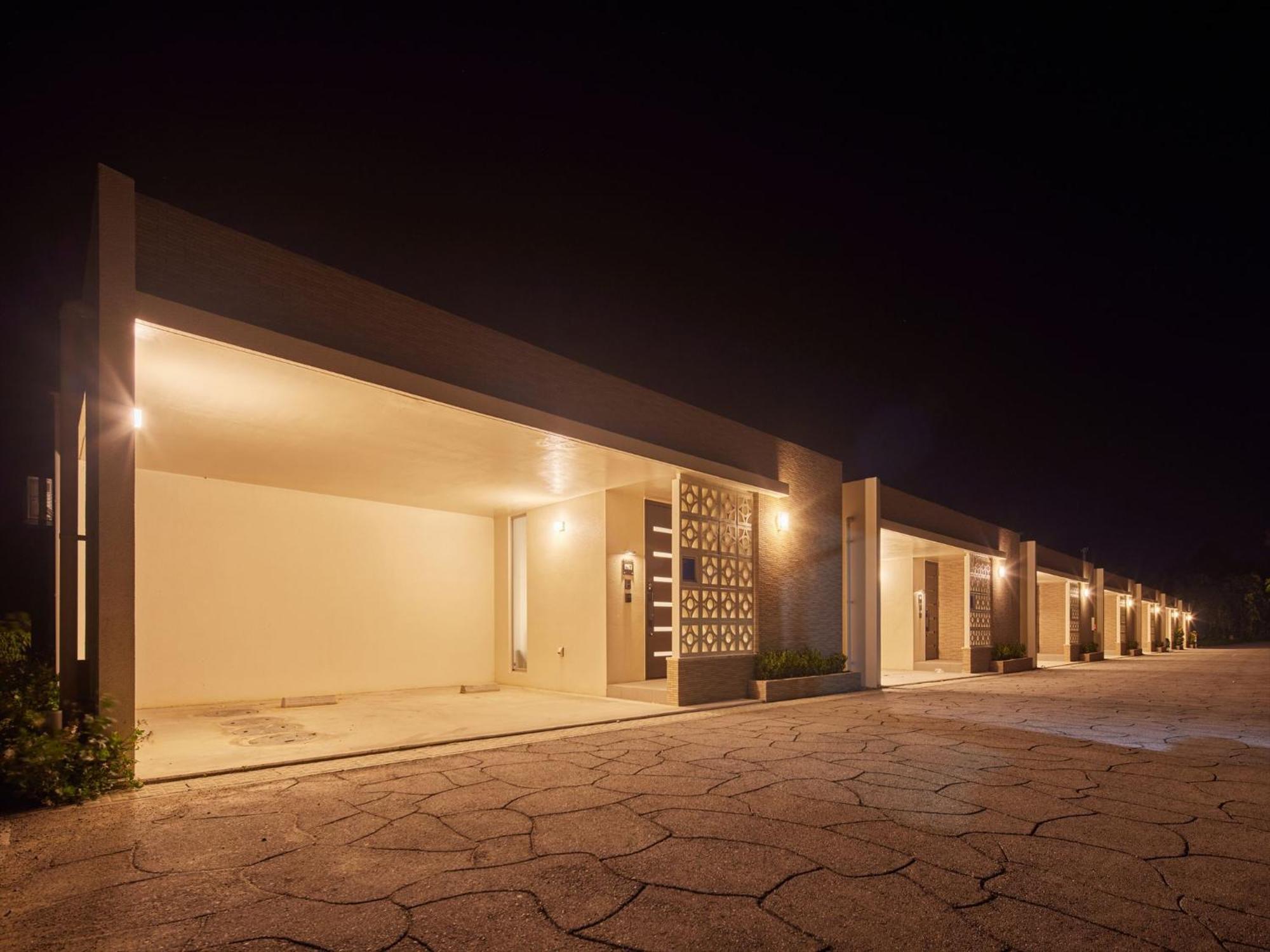 The Pool & Sauna Villa Motobu Exterior foto