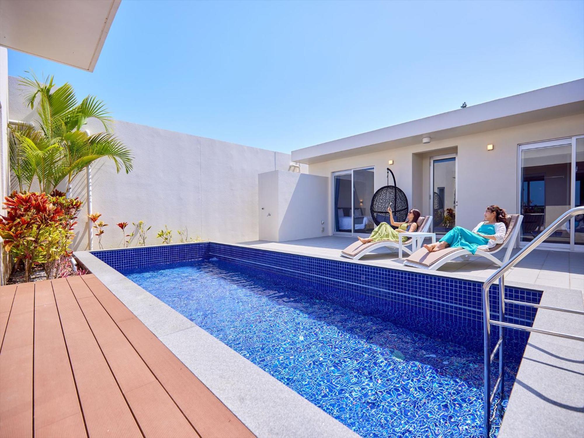 The Pool & Sauna Villa Motobu Exterior foto