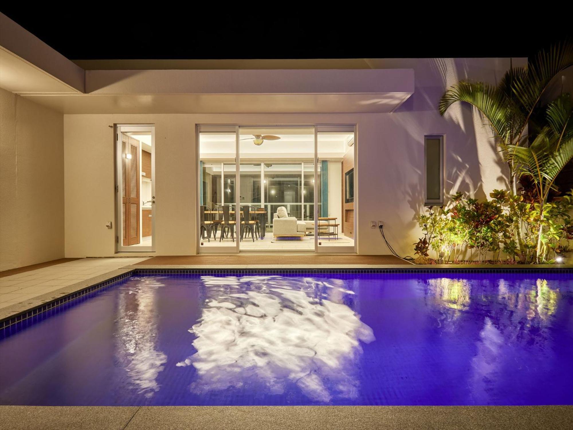 The Pool & Sauna Villa Motobu Exterior foto